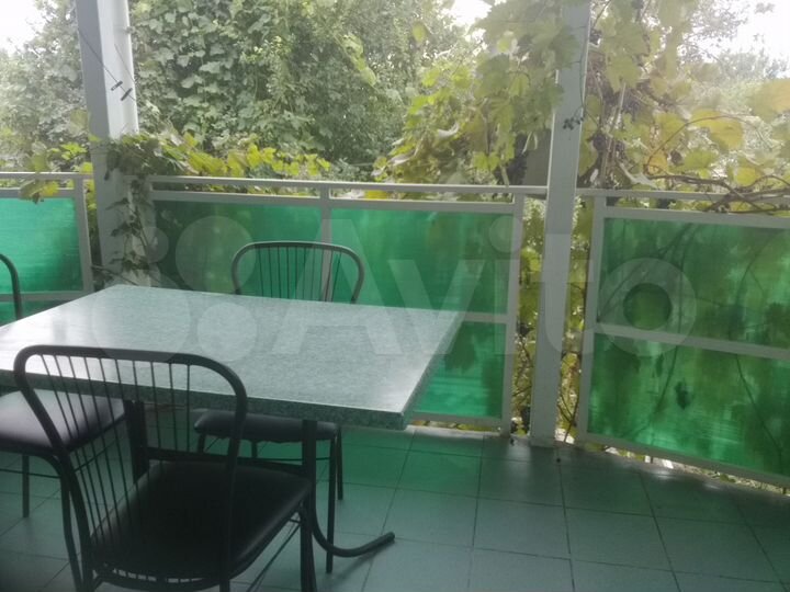 Комната 12 м² в 4-к., 2/2 эт.