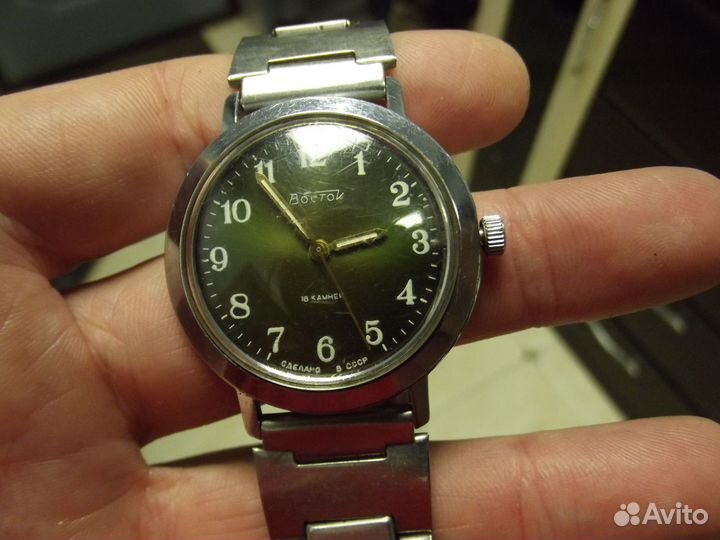 Часы механические 3 шт СССР восток луч 2209