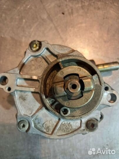 Вакуумный насос Mercedes