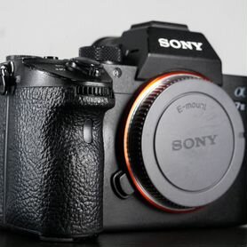 Sony Alpha a9 и Sony a7 III