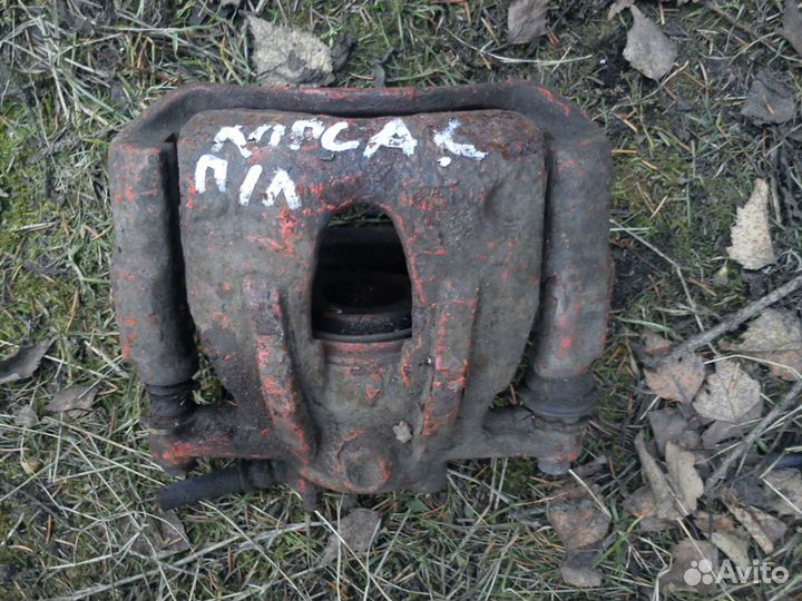 Суппорт передн/левый на Опель Корса С 2003 год