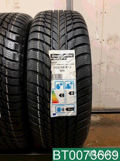 Bridgestone Blizzak LM-001 205/60 R16 105W