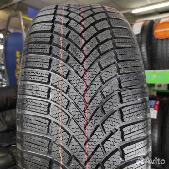 Bridgestone Blizzak LM-005 215/65 R16 102