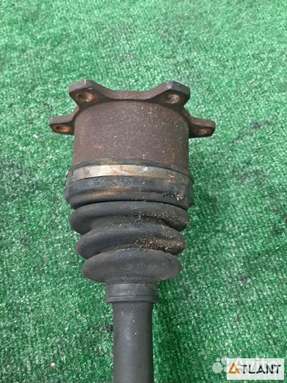 Привод задний правый mitsubishi pajero