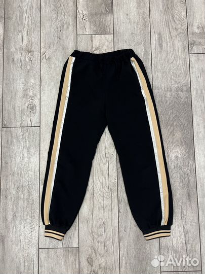 Одежда для девочек. Костюм zara 140см