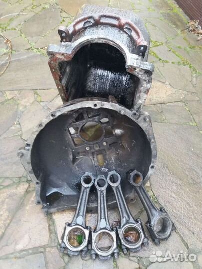 Продается поддон, кожух маховика Д245