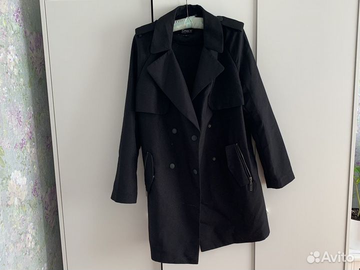 Плащ женский