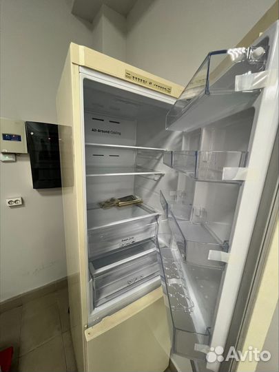 Холодильник Samsung RB34N5000WW