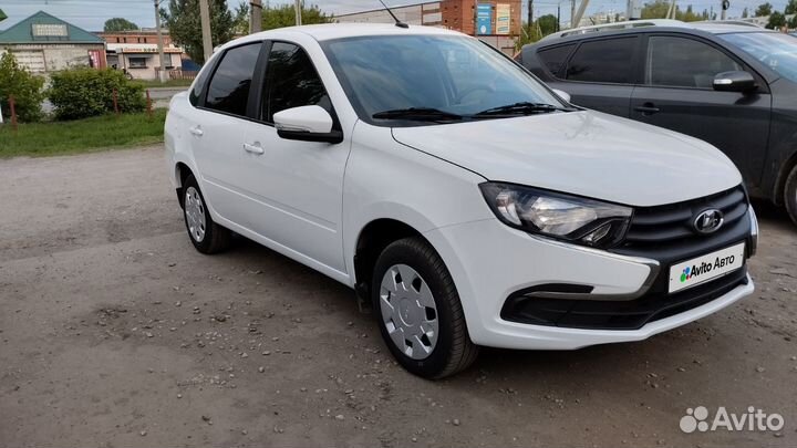 LADA Granta 1.6 МТ, 2023, 10 850 км
