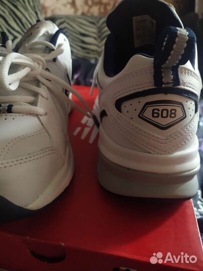 Кроссовки new balance