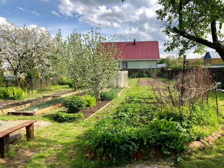 Дача 24 м² на участке 9 сот.