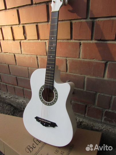 Гитара акустика