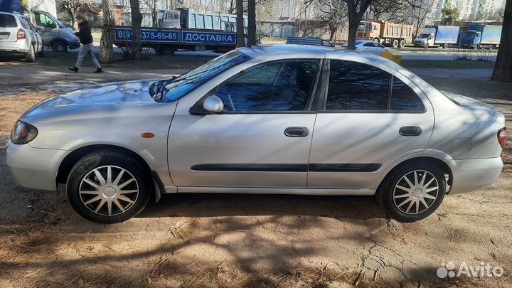 Nissan Almera 1.8 МТ, 2004, 270 000 км