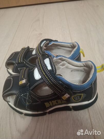 Сандалии детские для мальчиков 24
