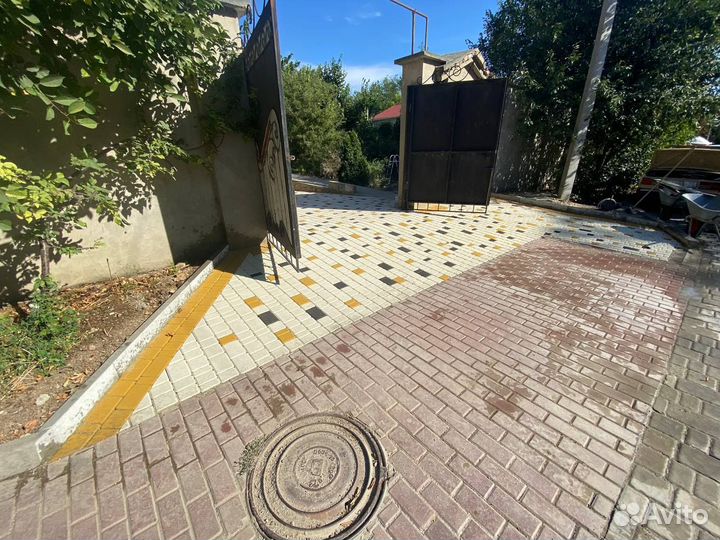 Укладка тротуарной плитки