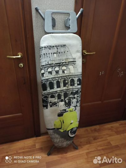 Гладильная доска в хорошем состоянии