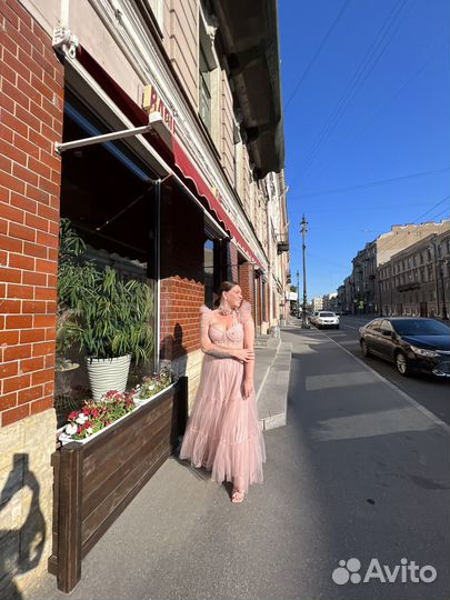 Вечернее платье в пол