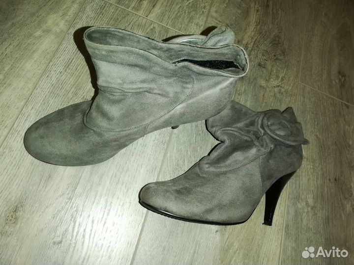 Ботинки, ботильоны серые р. 38
