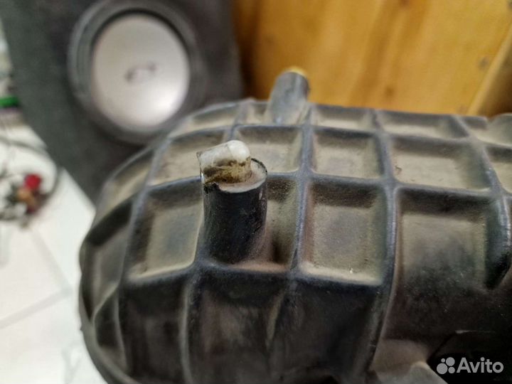 Патрубок воздушного фильтра Ауди 100 С3 2.3