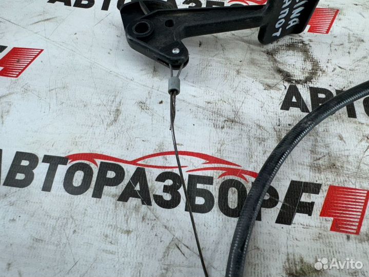 Трос открывания капота ваз Kalina