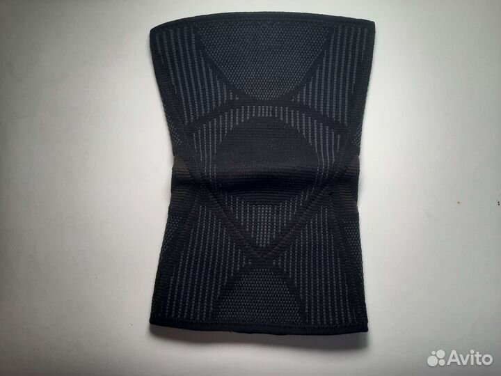 Бандаж на колено ортопедический. Наколенник р-р L