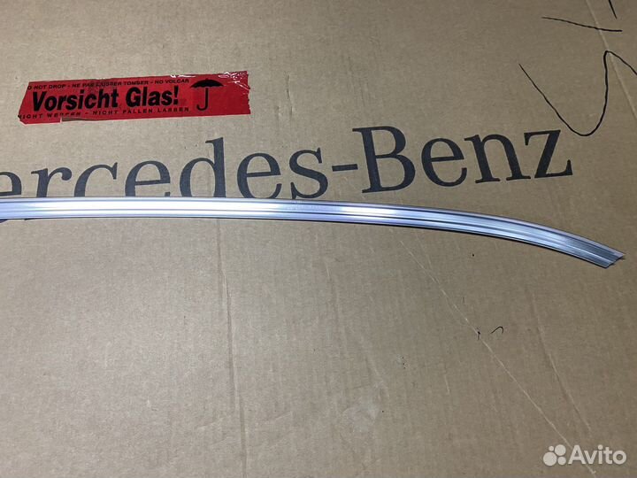 Молдинг рамки двери левой Mercedes X167 V167