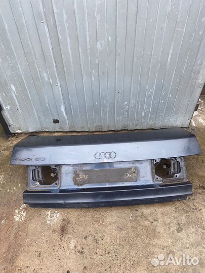 Крышка багажника audi 80