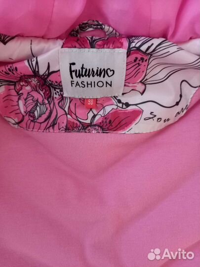 Безрукавка для девочки