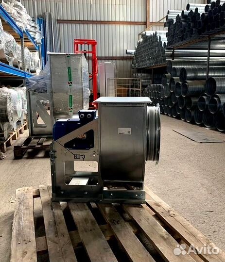 Вытяжной прямоугольный вентилятор