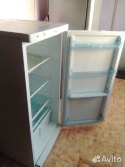 Холодильник б/у