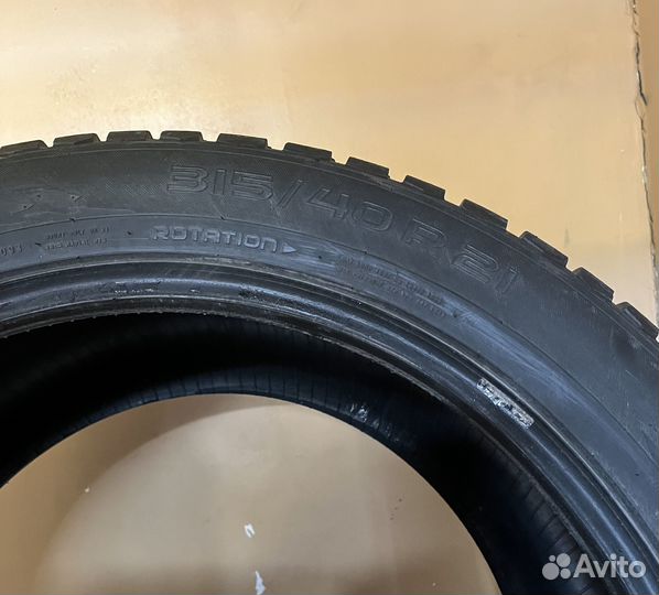 Nokian Tyres Hakkapeliitta 9 SUV 275/45 R21 и 315/40 R21