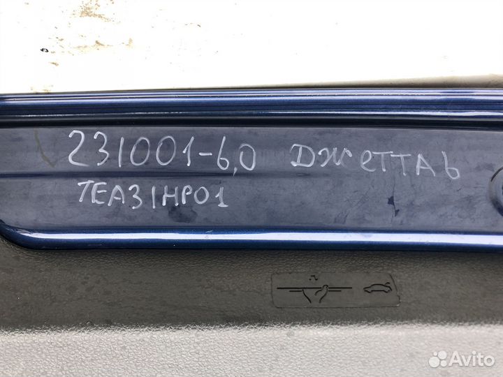 Фонарь крышки багажника левый Фольксваген Джетта 6