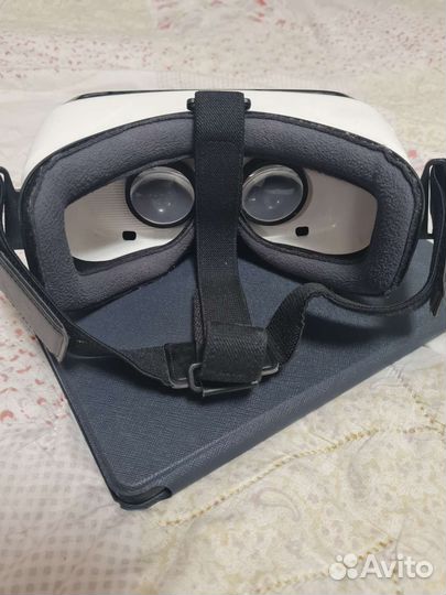 Очки виртуальной реальности samsung gear vr