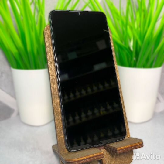 TECNO Spark 10, 8/128 ГБ