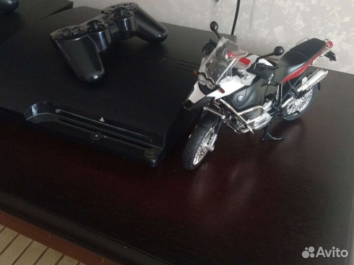 Игровая приставка sony ps3