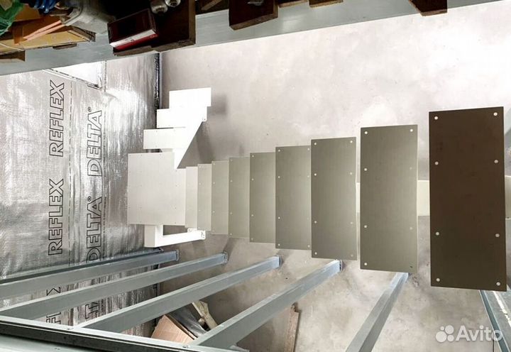 Металлокаркас для лестницы 