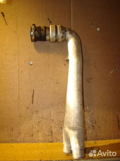 Патрубок турбины 3,0тд casa Volkswagen Touareg 09г