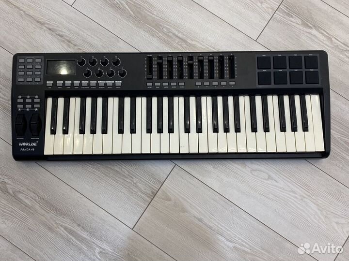 Синтезатор