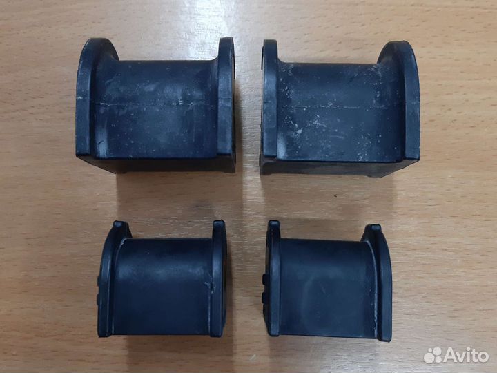 К-кт втулок стабилизатора Lacetti седан/хэтчбек