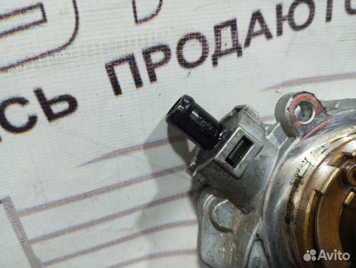 Насос вакуумный Audi A6 C6 BDX