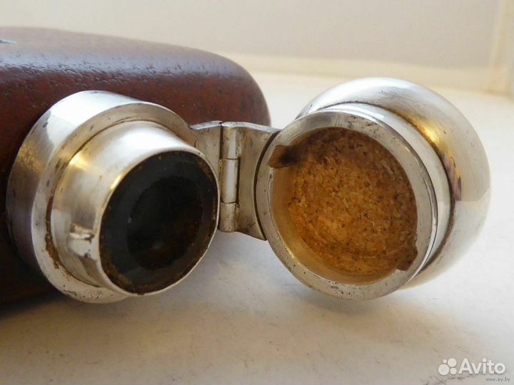 Фляжка серебрение стекло 1930 года в кожаном чехле