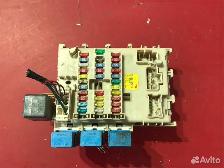 Блок предохранителей Nissan Almera N16 QG15DE 2006