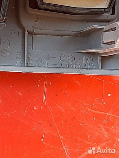 Бардачок Toyota Camry XV40