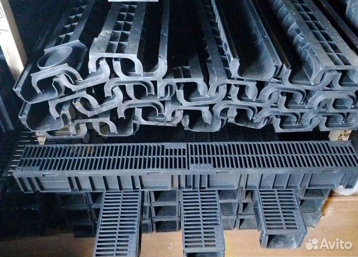 Лоток водоотведения