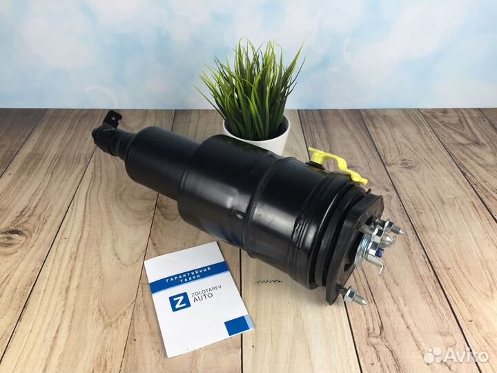 Стойка передняя правая lexus LS600H, полный привод