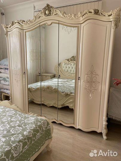 Спальный гарнитур бу