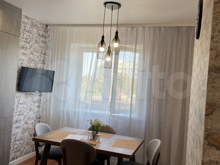 2-к. квартира, 60 м², 6/12 эт.