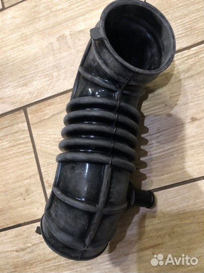 Патрубок воздушного фильтра Chery Tiggo T11