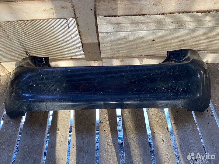 Бампер задний Аурис 1(дорест) Toyota Auris