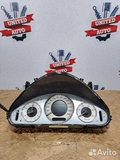 Панель приборов Mercedes Benz E Class W211 3.2CDI